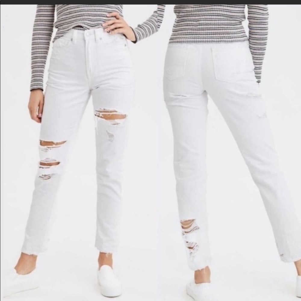 American Eagle White Destucted Mom Jeans